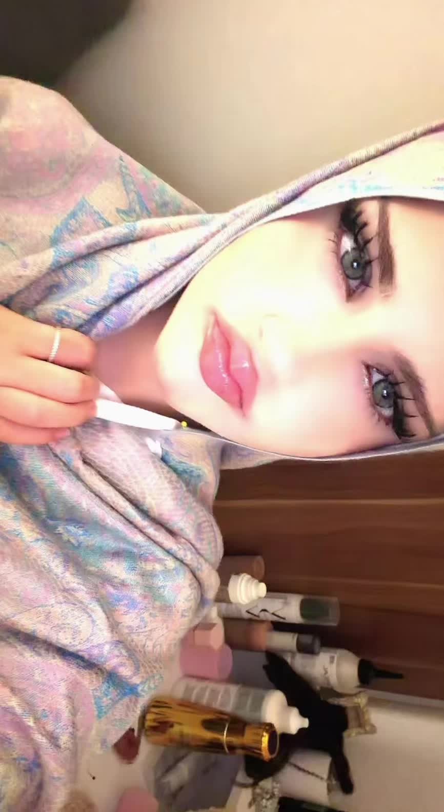 @𝐿𝑎𝑦𝑎𝑛🪽