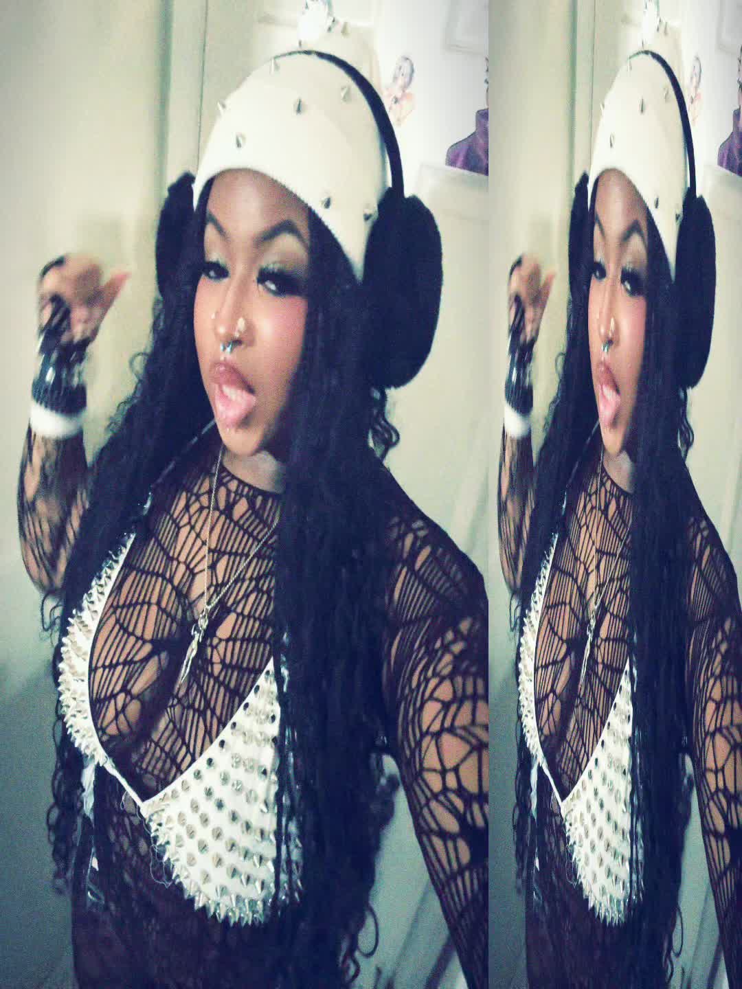 @kanta👩🏾&zwj;❤️&zwj;💋&zwj;👩🏾<3
