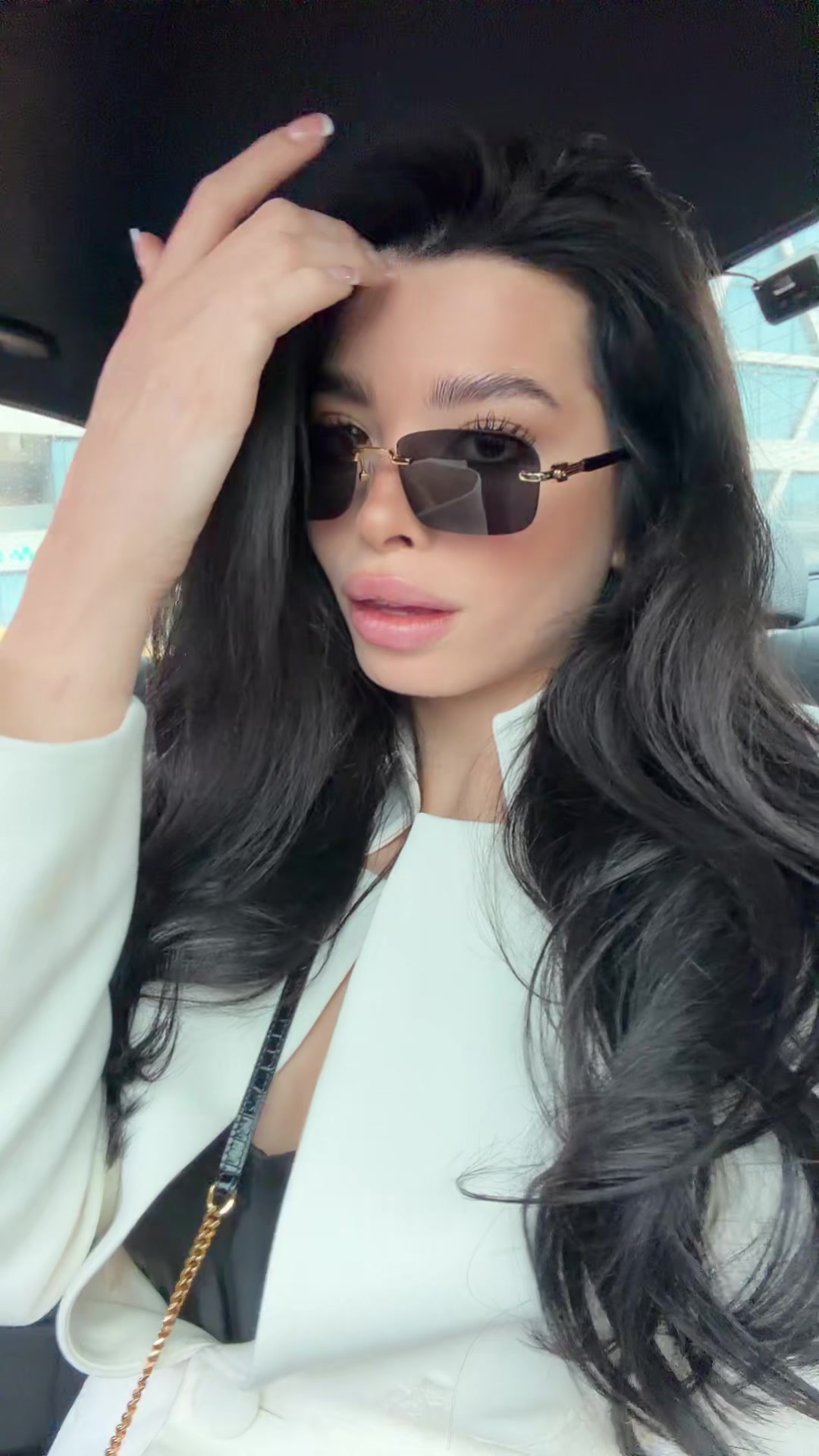 @Eva