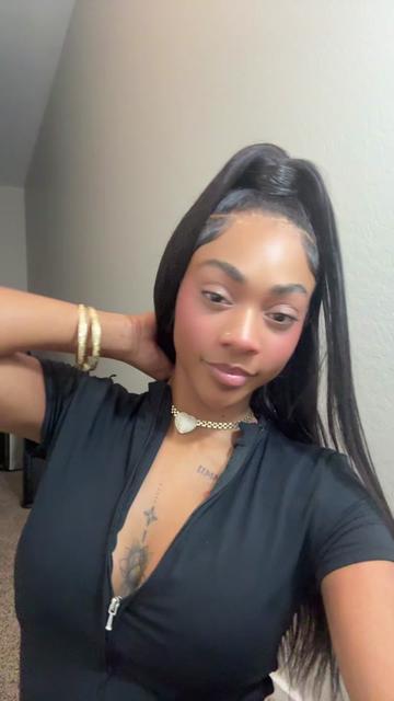 @Leighhh🖤