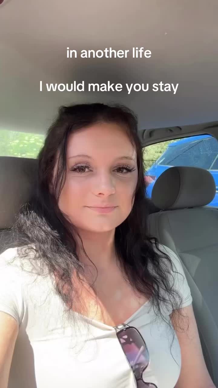 @🤍MELINA🤍