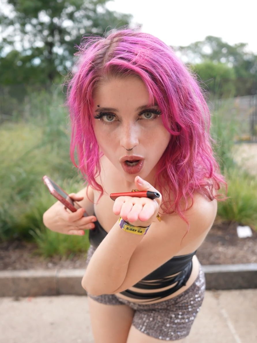 @StreetFashionHero