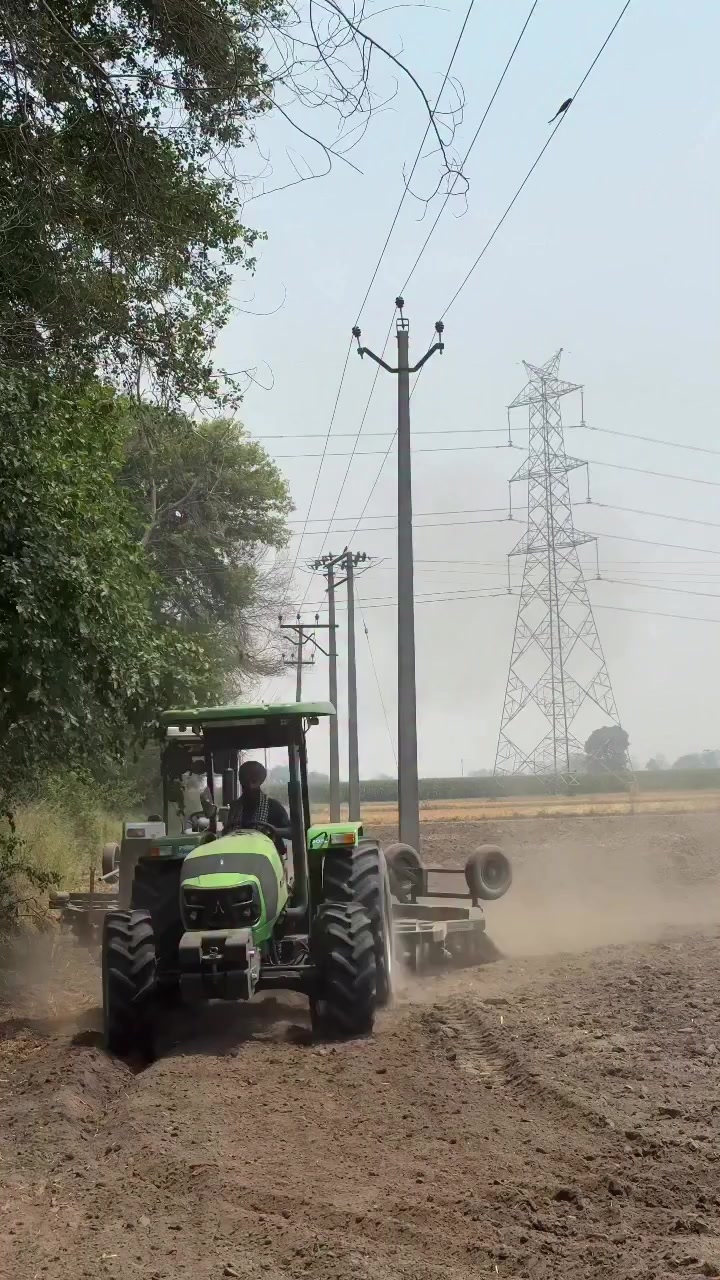 @☠️Tractor lovers💪🏻