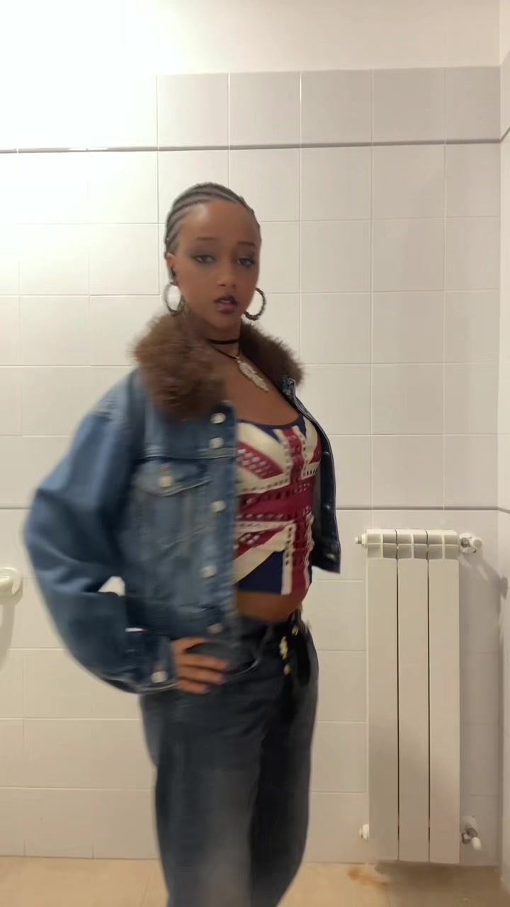@In_daiana_jones