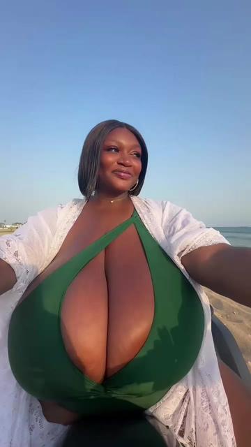 @sissyice.cream