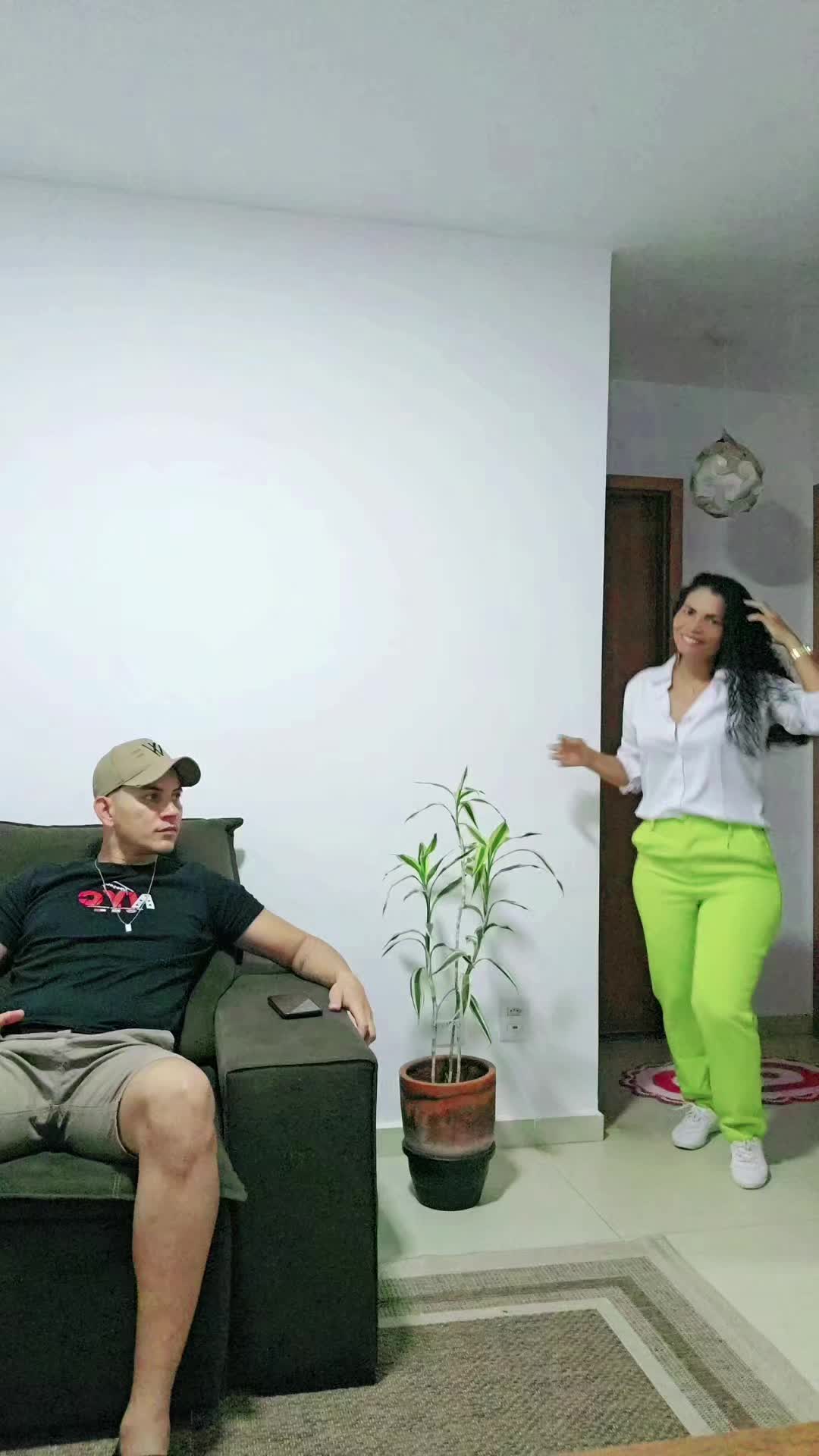 @Eliana pimenta