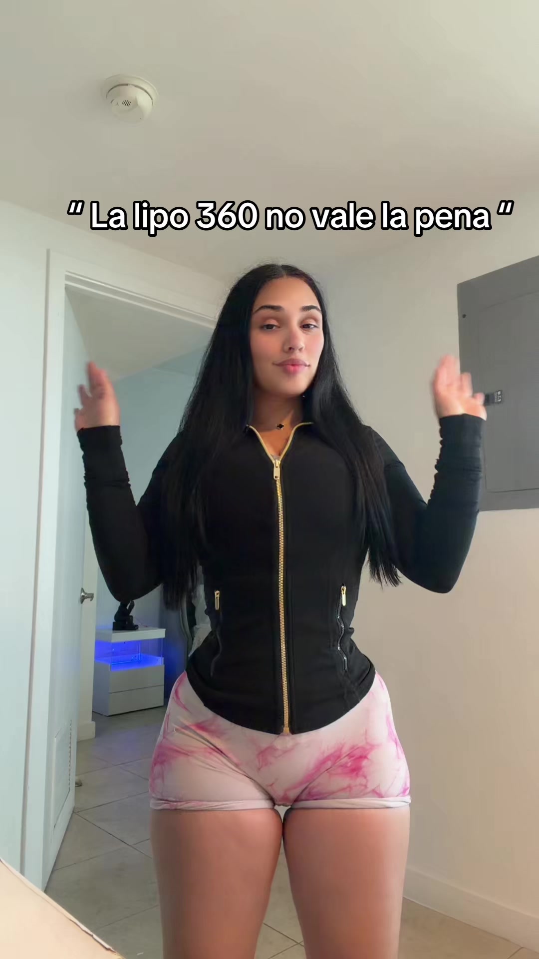 @M E L A N Y