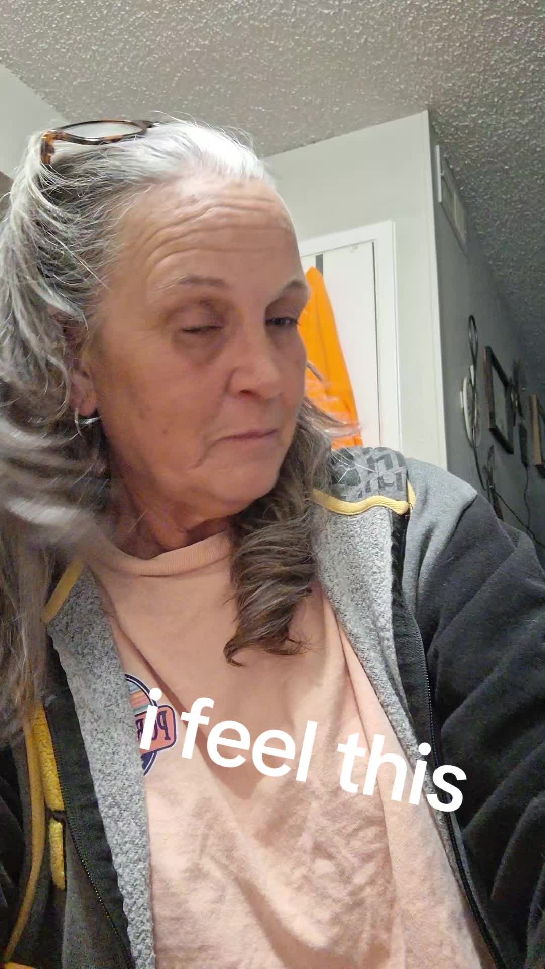 @granny at kitchen table 🎼🎵❌️