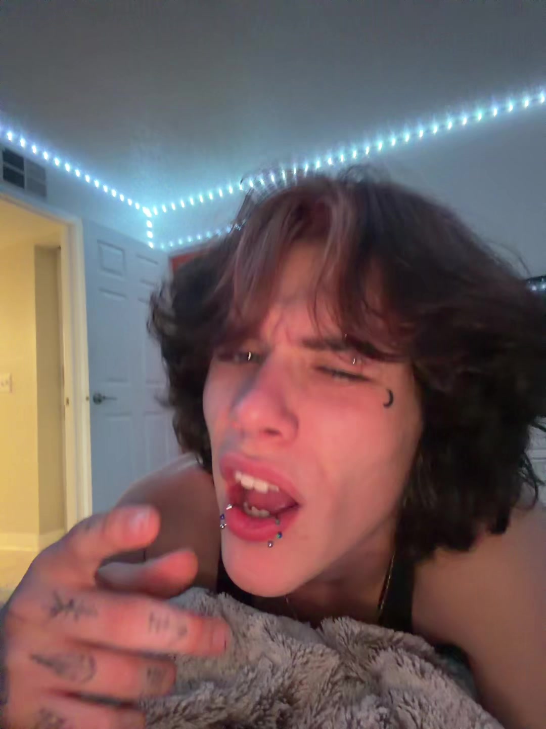 @KiddXayvion