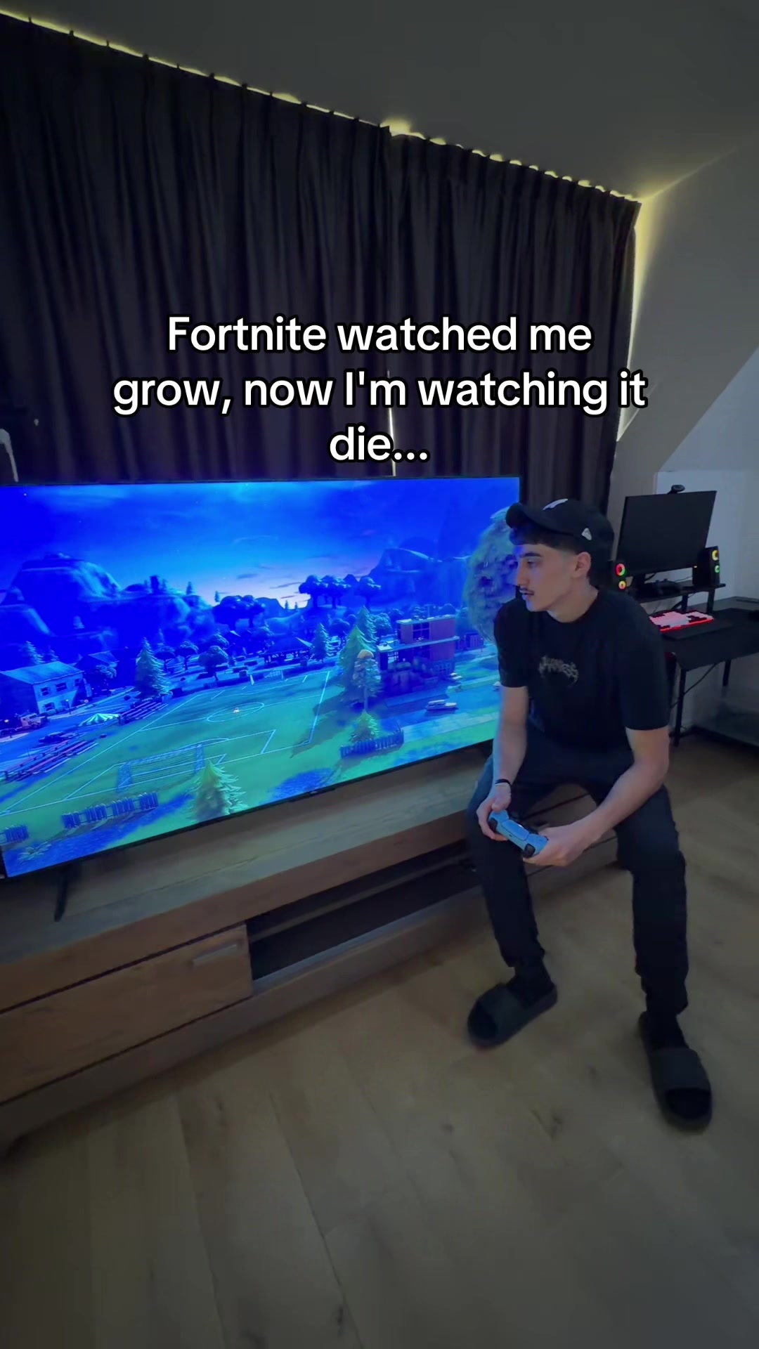 @𝓤𝔃𝔃𝓲シ