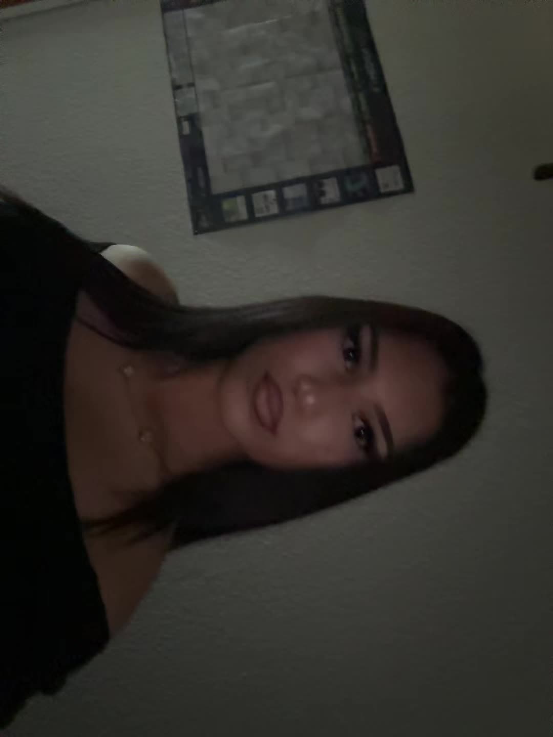 @๐โฏ๐๐พ๐ถ๐ถ๐ค