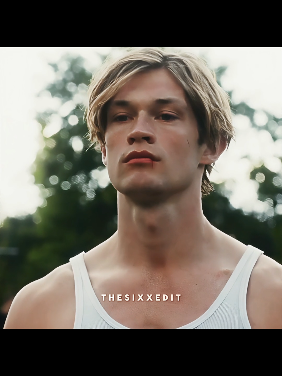 @THESIXXEDIT
