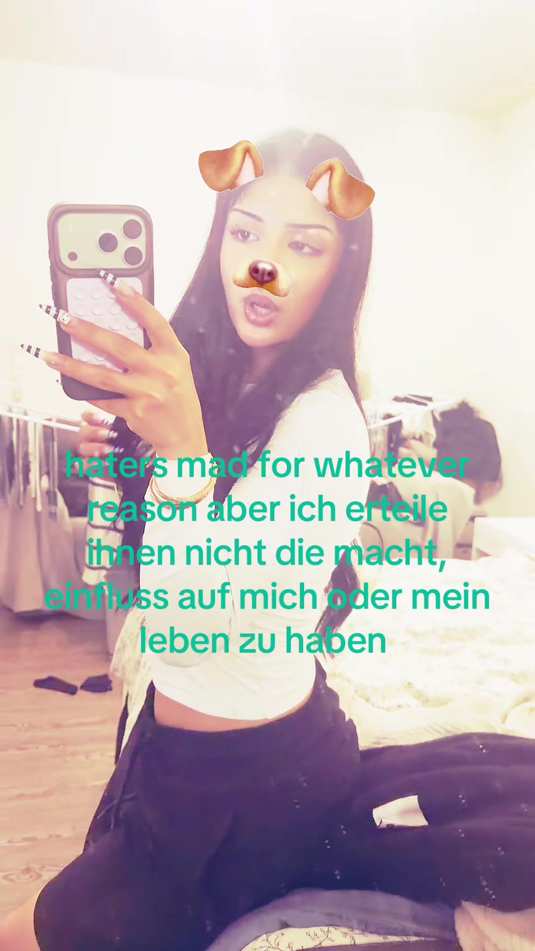 @epael𑣲ᯓ★