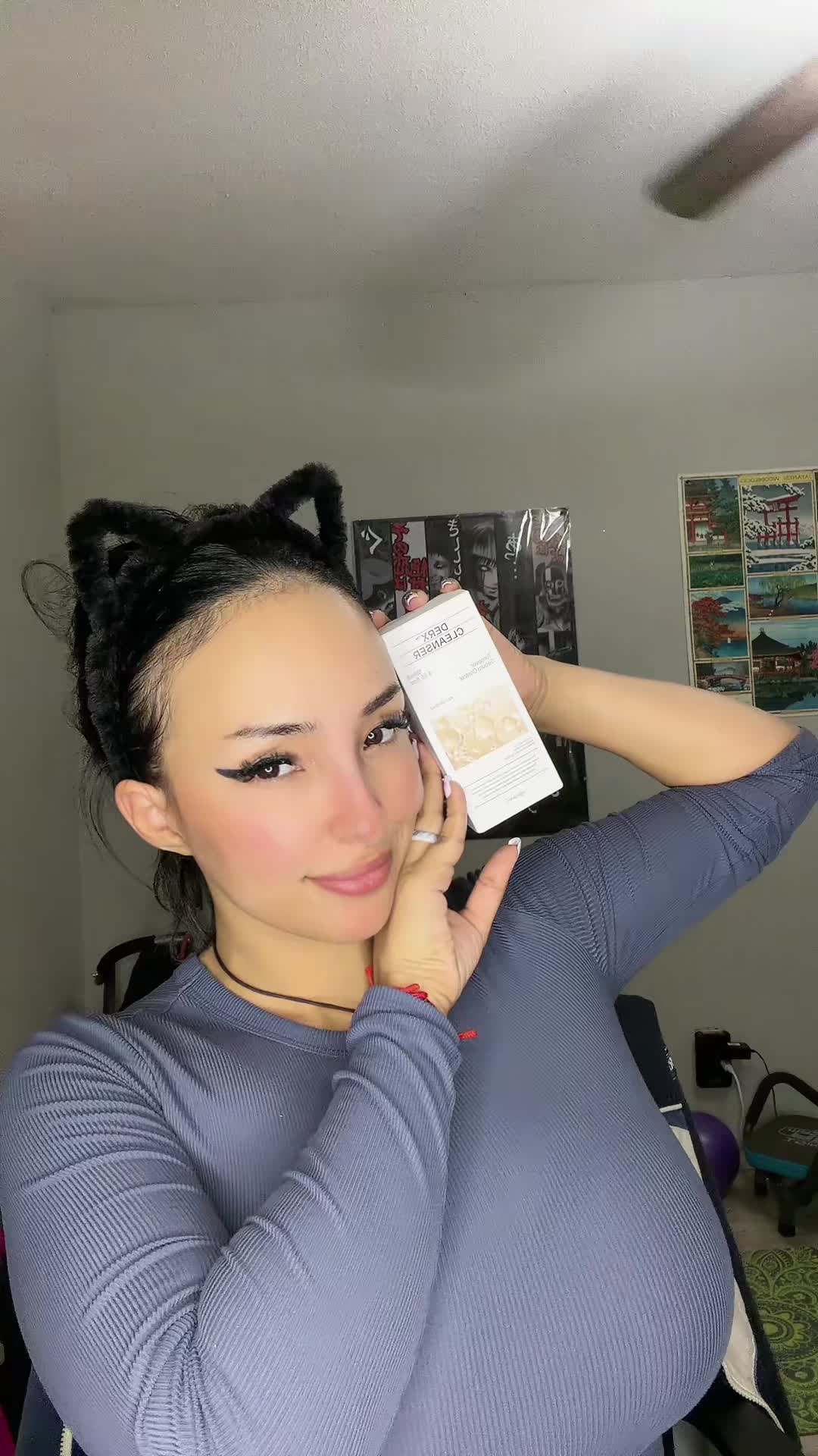 @LaurenP