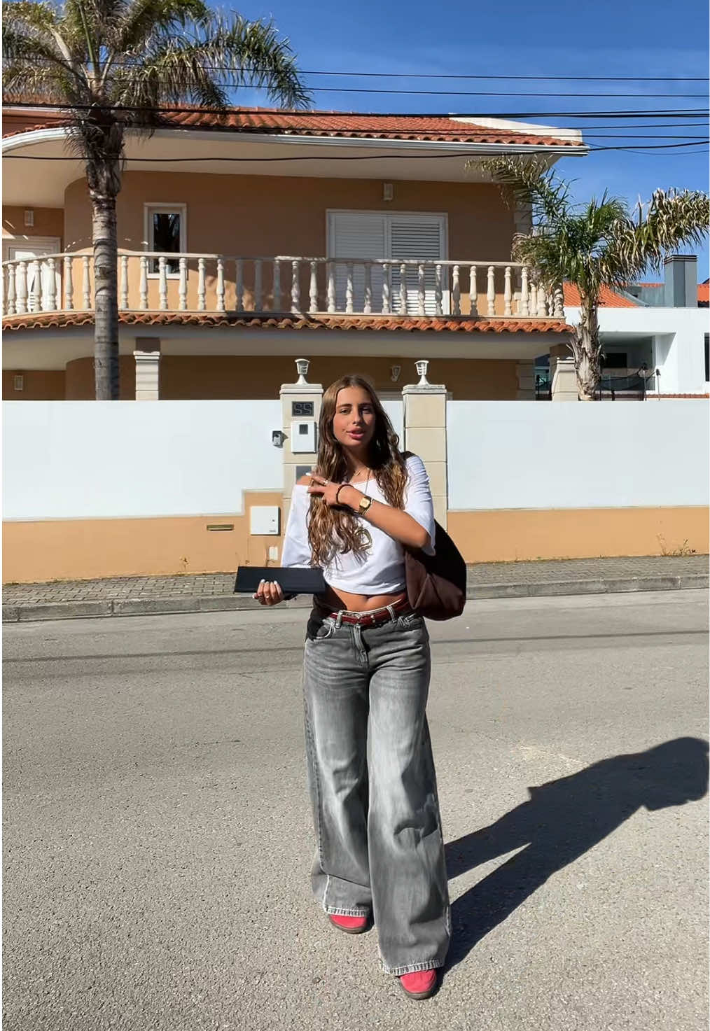@nana