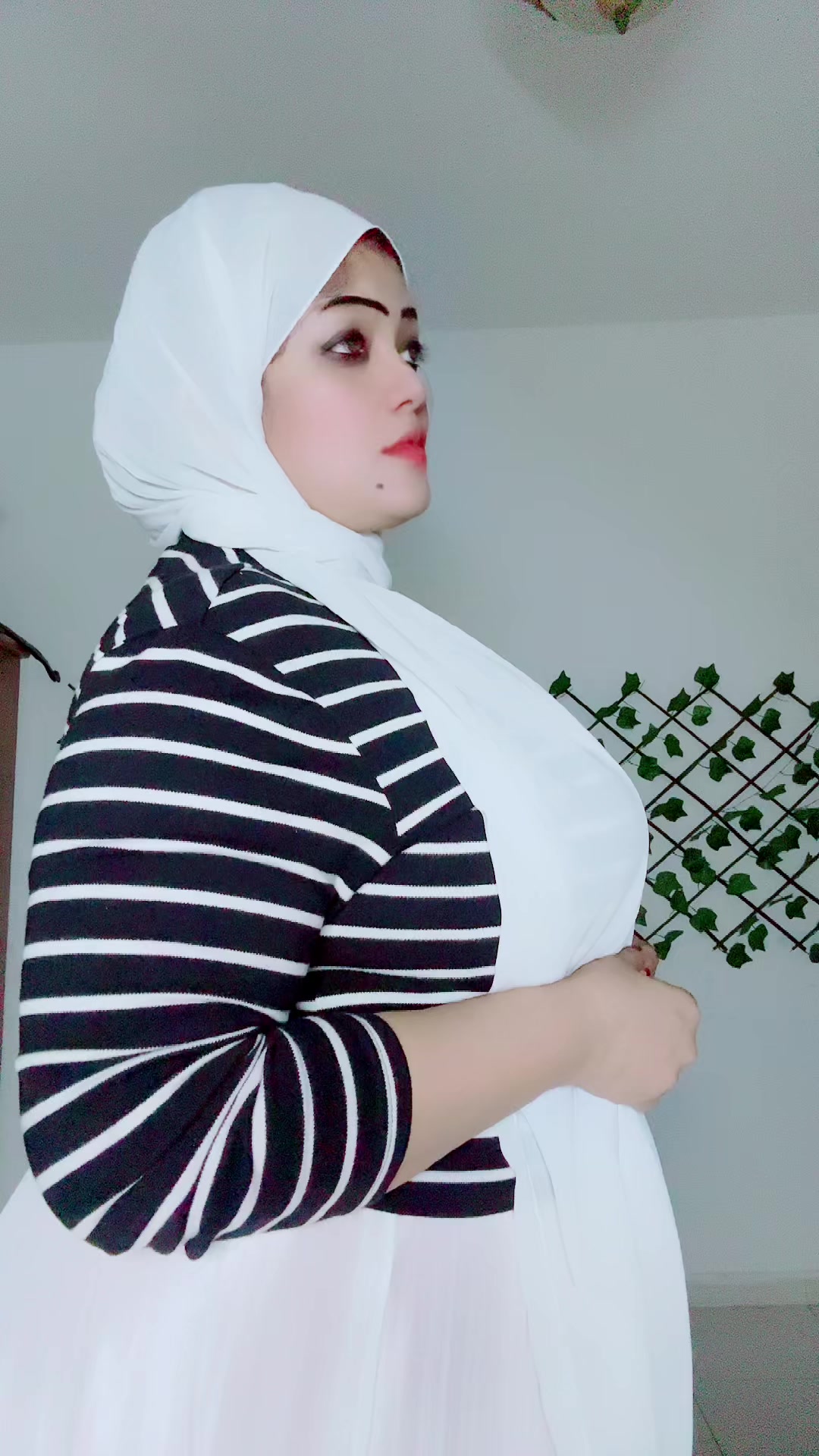 @🇦🇪𝓡𝓮𝓼𝓲 𝓶𝓸𝓵✅️❤️