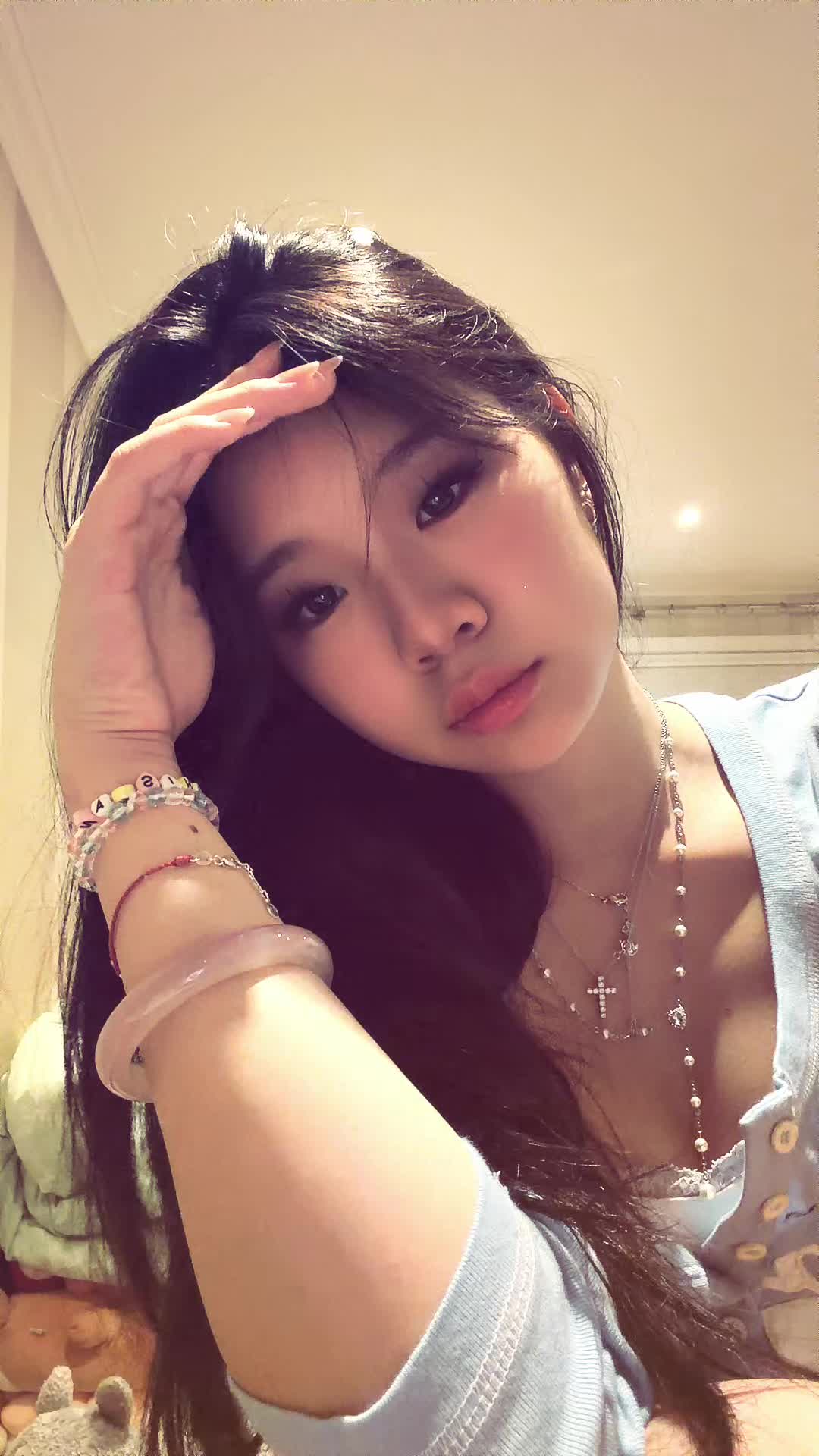 @olivia