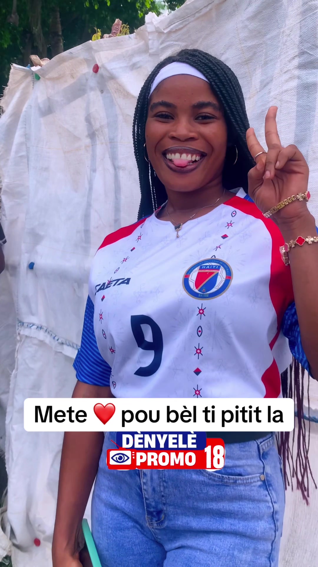 @D&egrave;nyel&egrave;_promo18