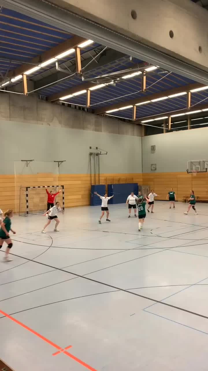 @🤾🏼&zwj;♀️ LEO🤾🏼&zwj;♀️