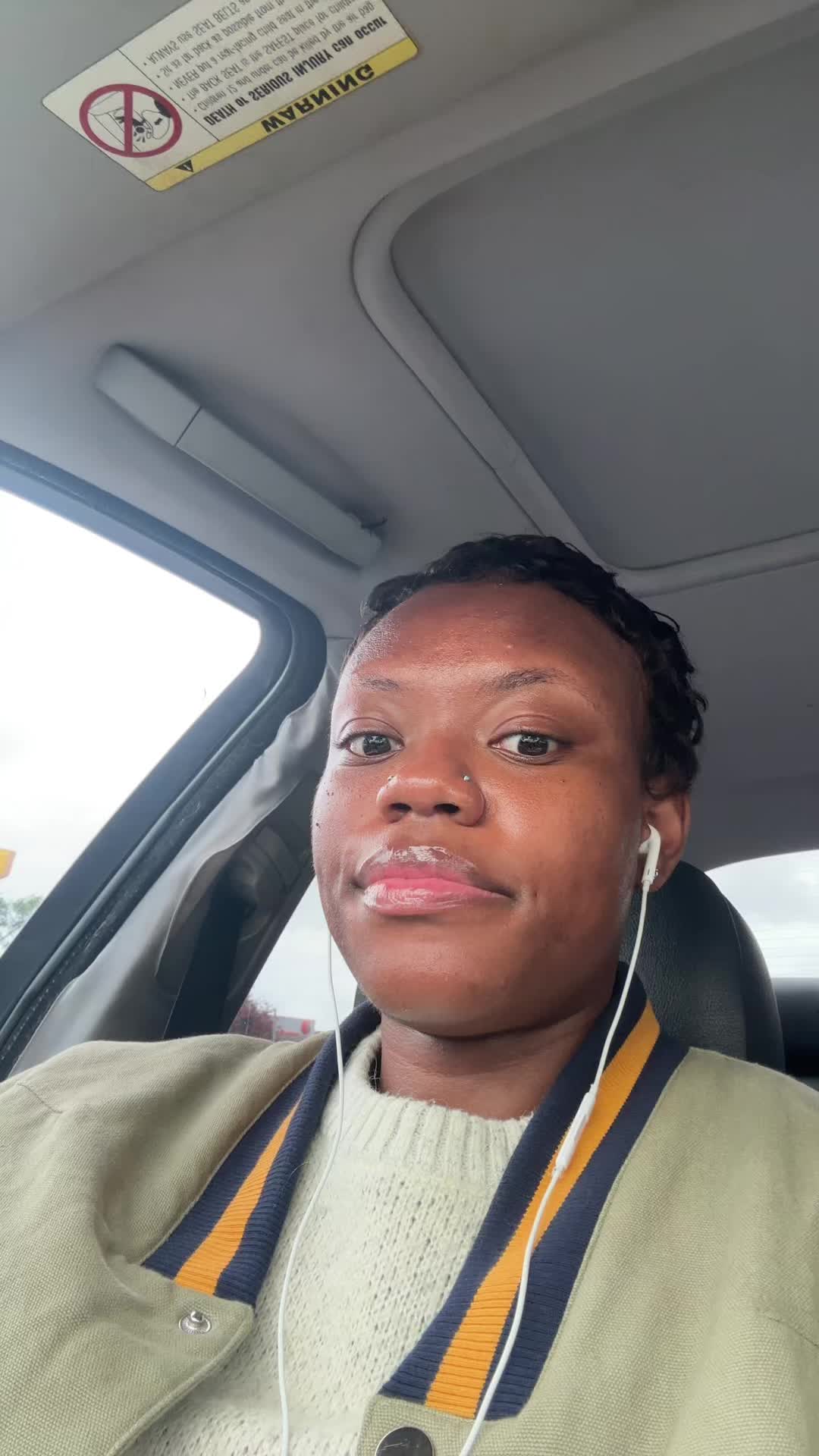 @Nia