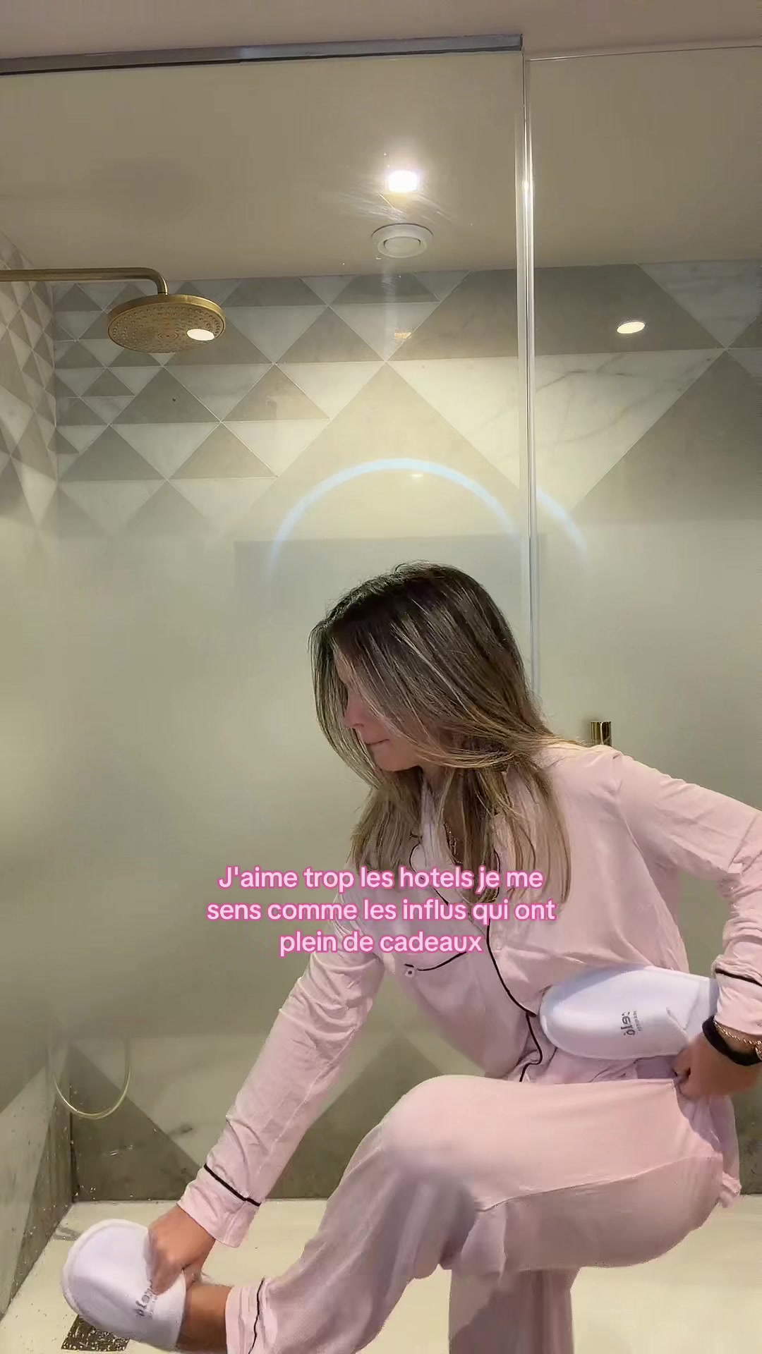 @manoncostaa