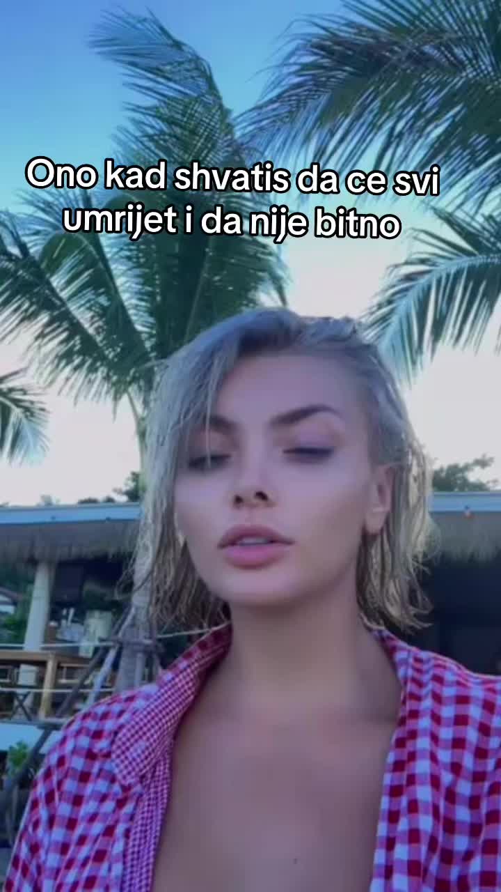 @Ella Dvornik