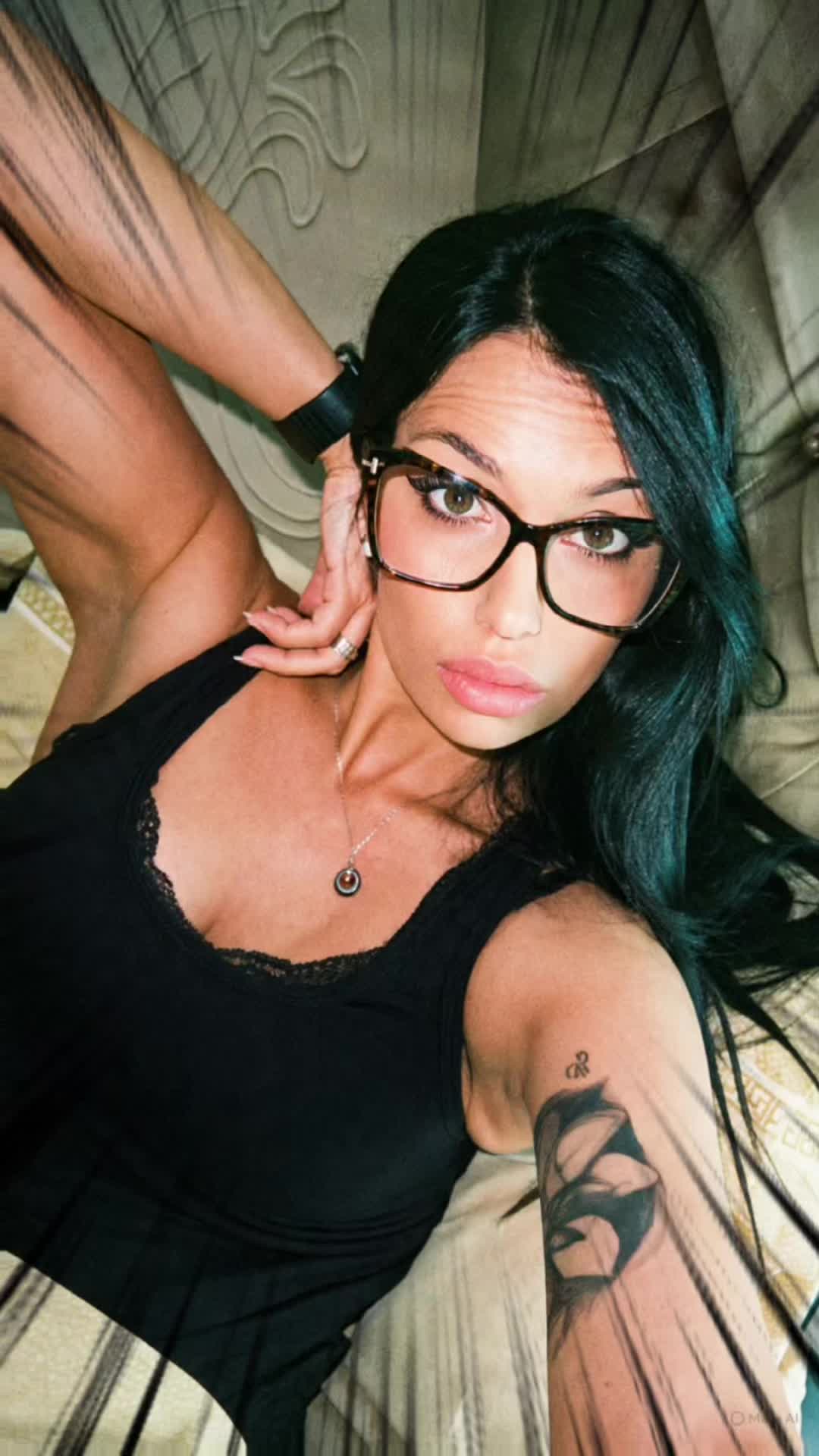 @Sabrina_Miky_Marty🌸