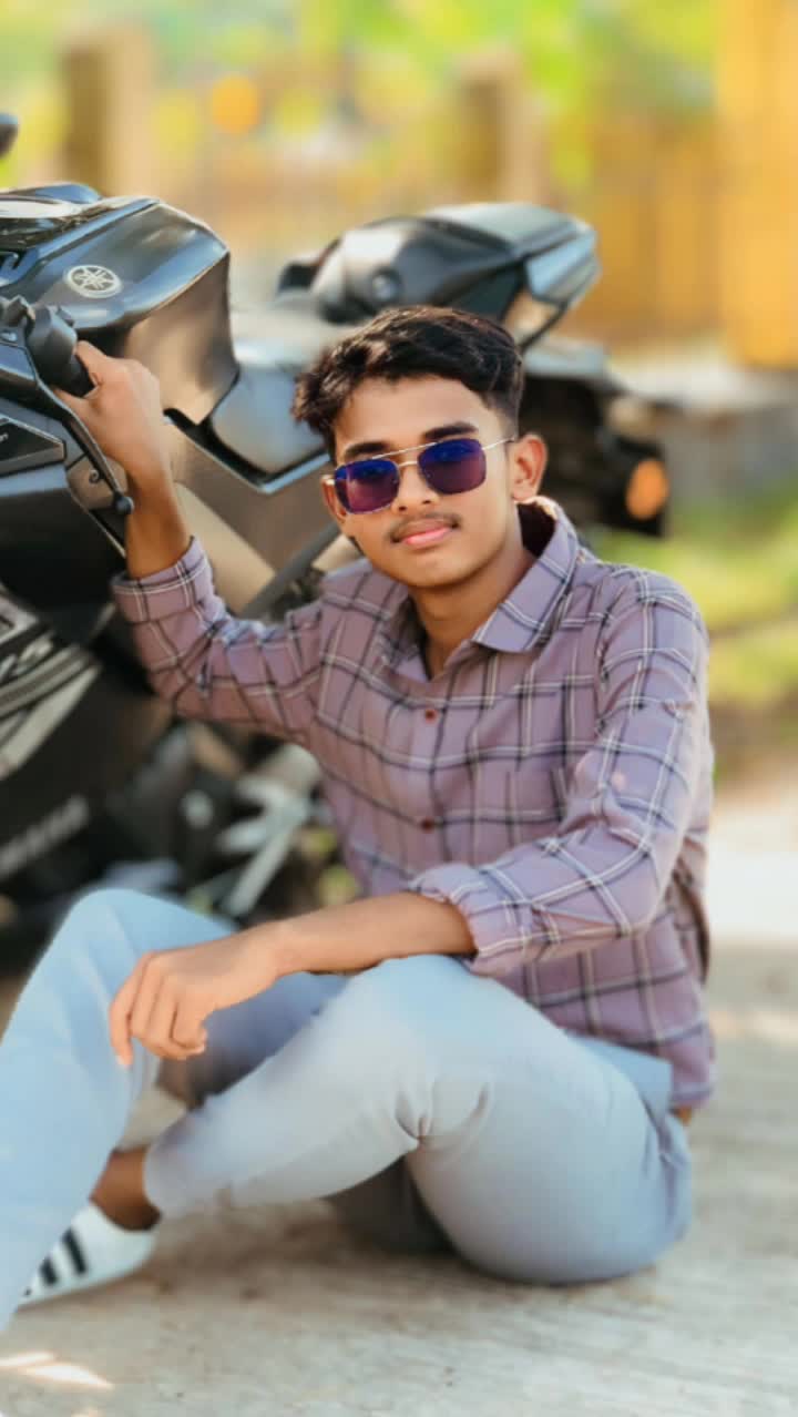 @it's me Zimlooo 💫