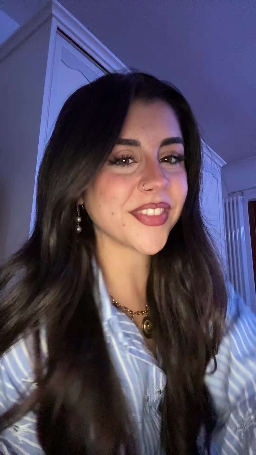 @𝐴𝑟𝑦