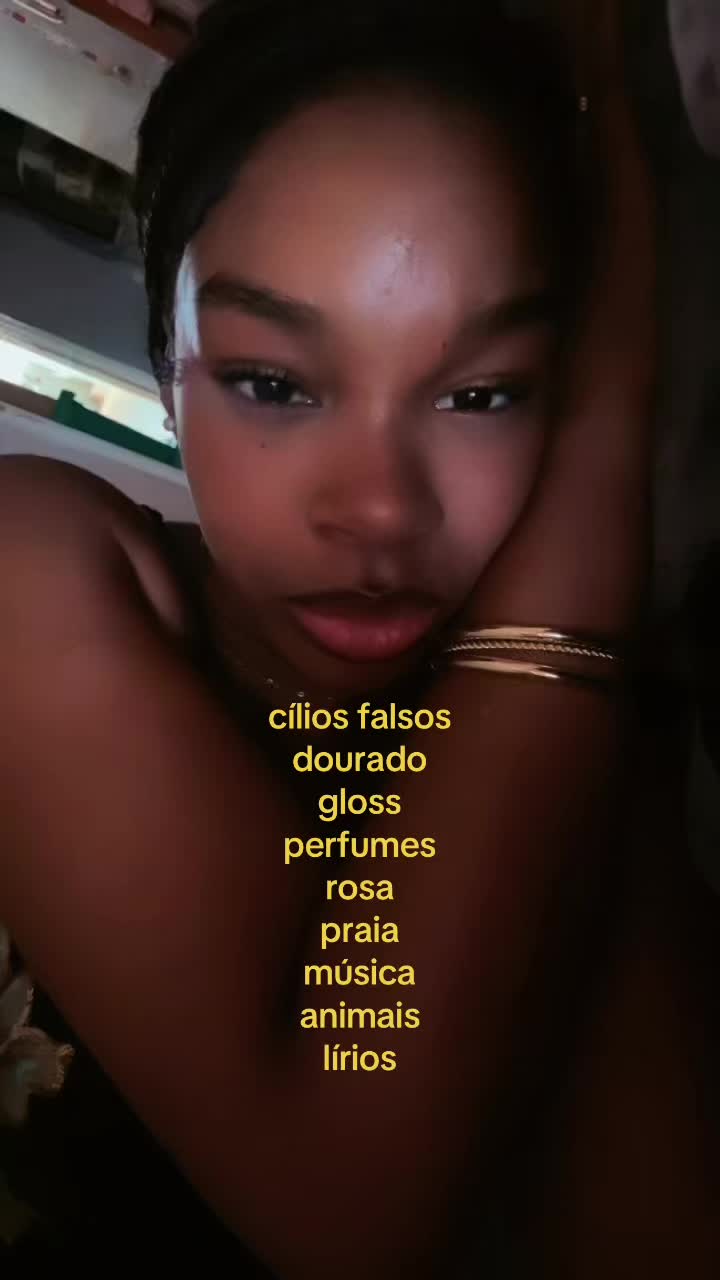 @tayssasilva._