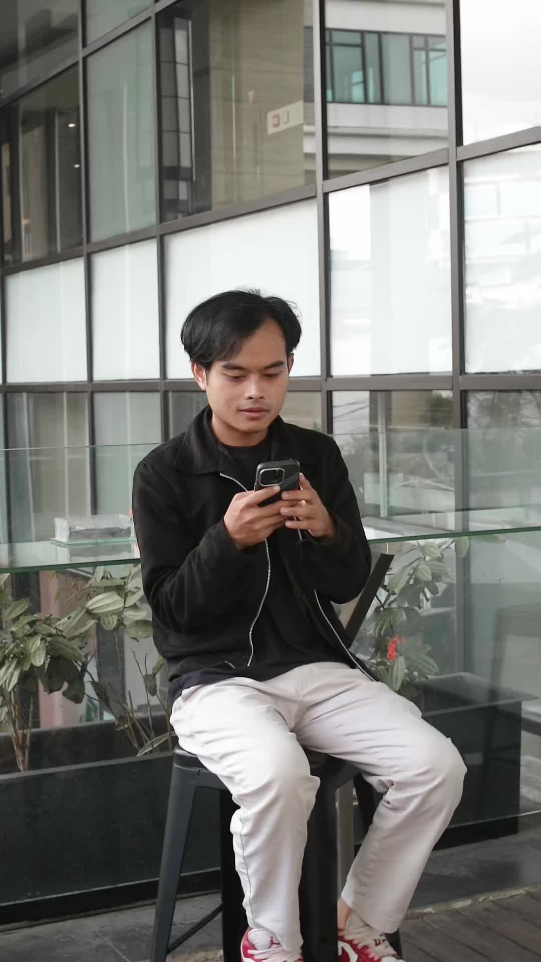 @Arif Rey | Travel & Gadget
