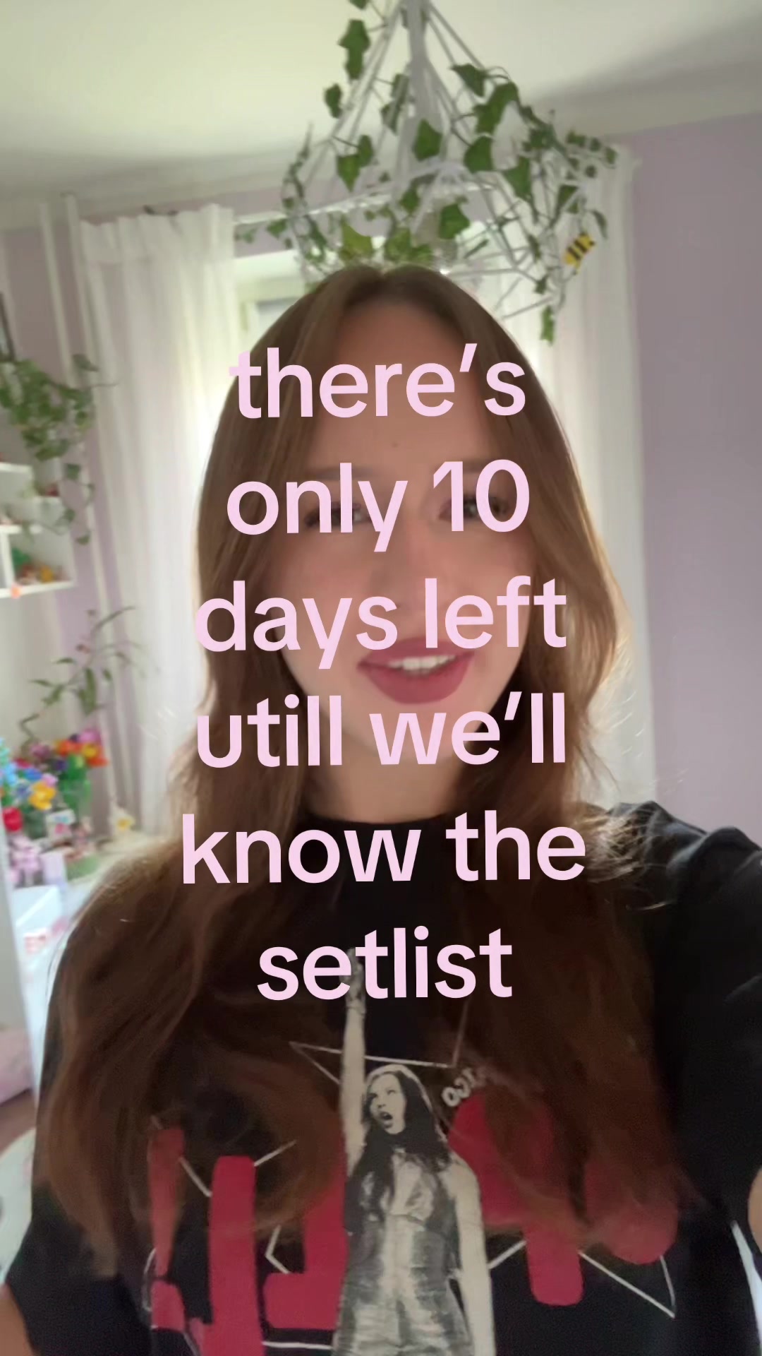 @⚭