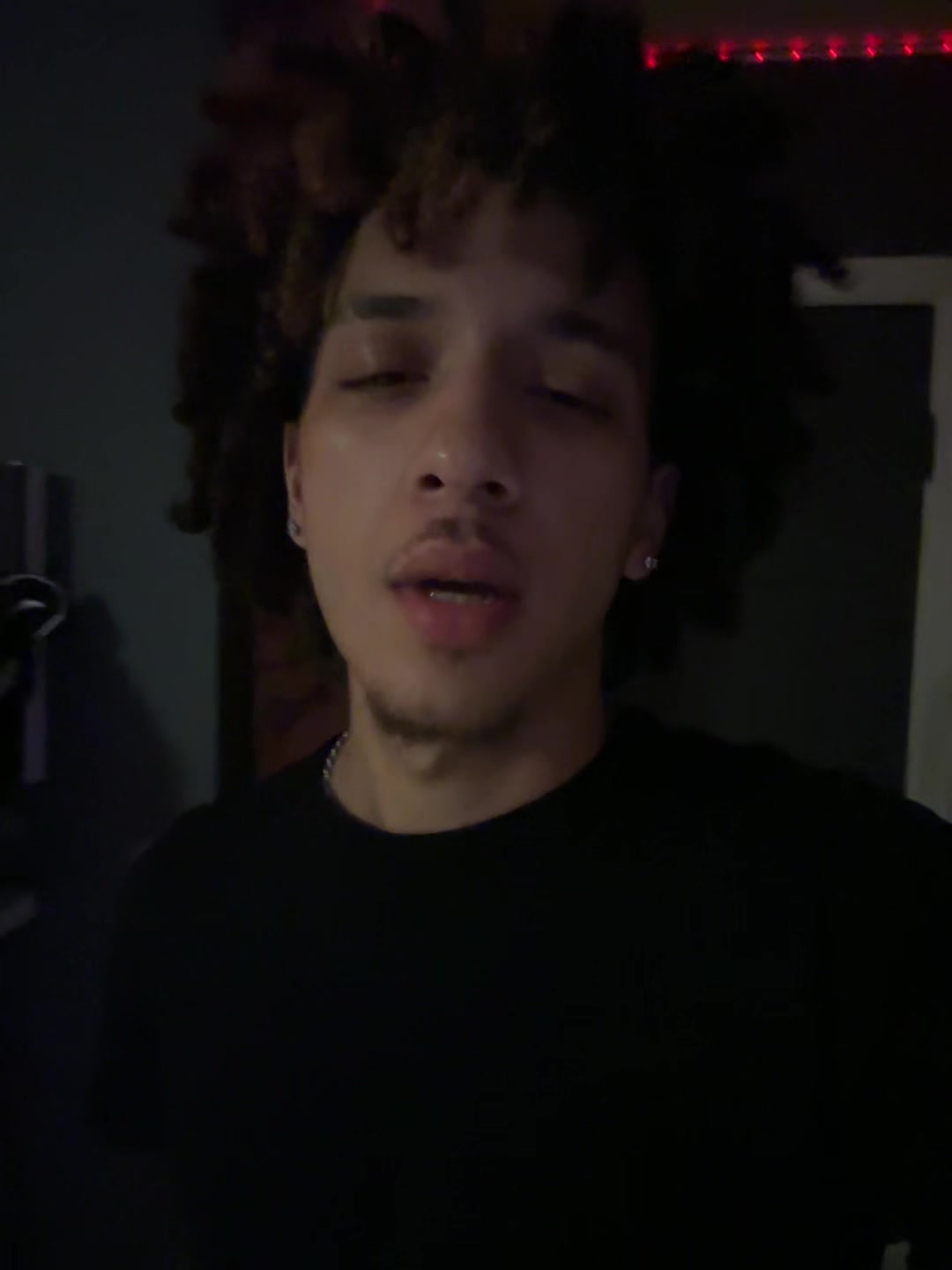 @Jahh