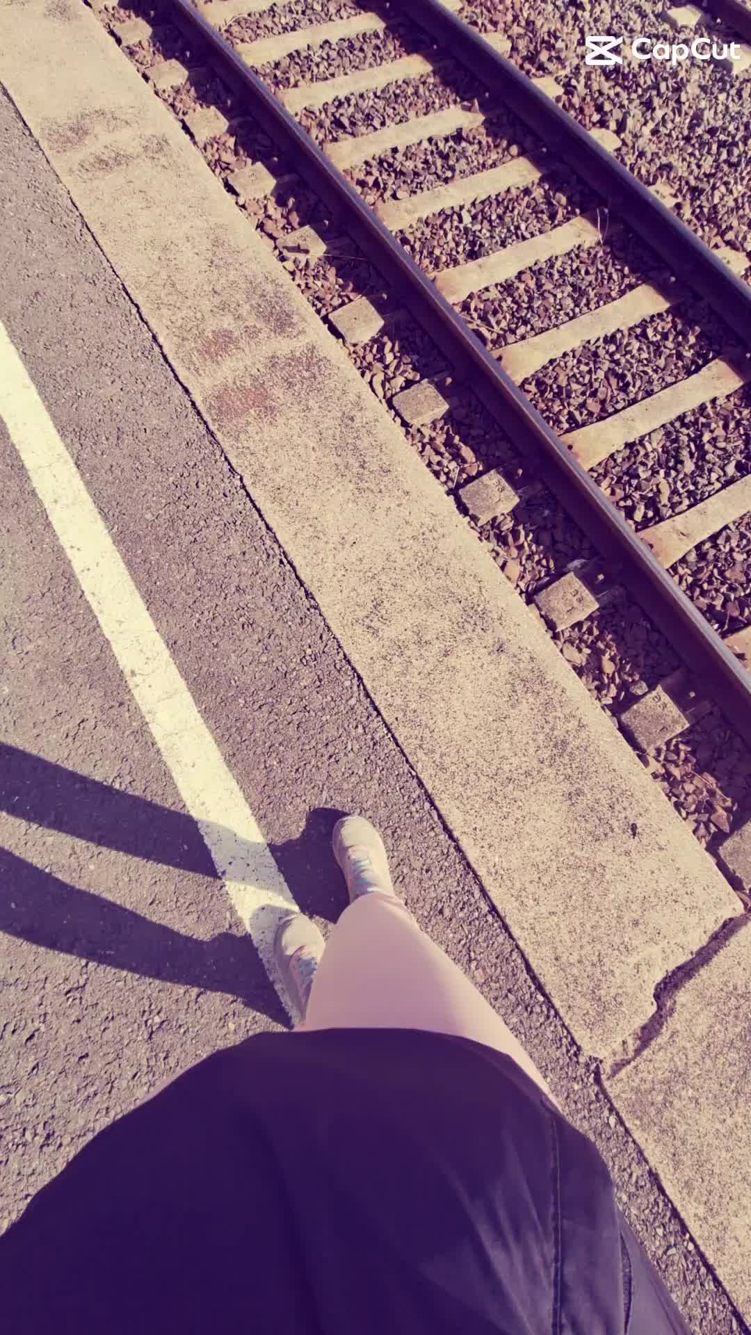 @🦋💀