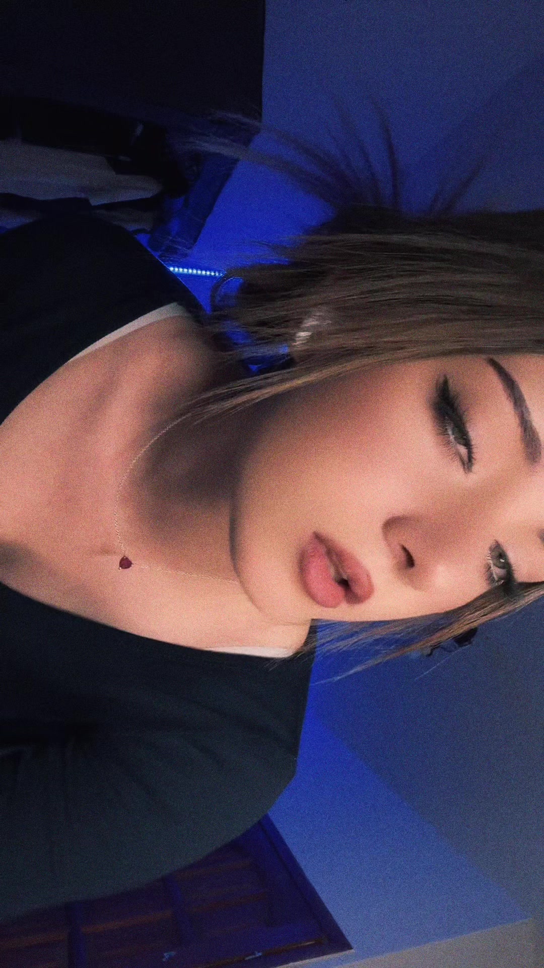 @nesteisia