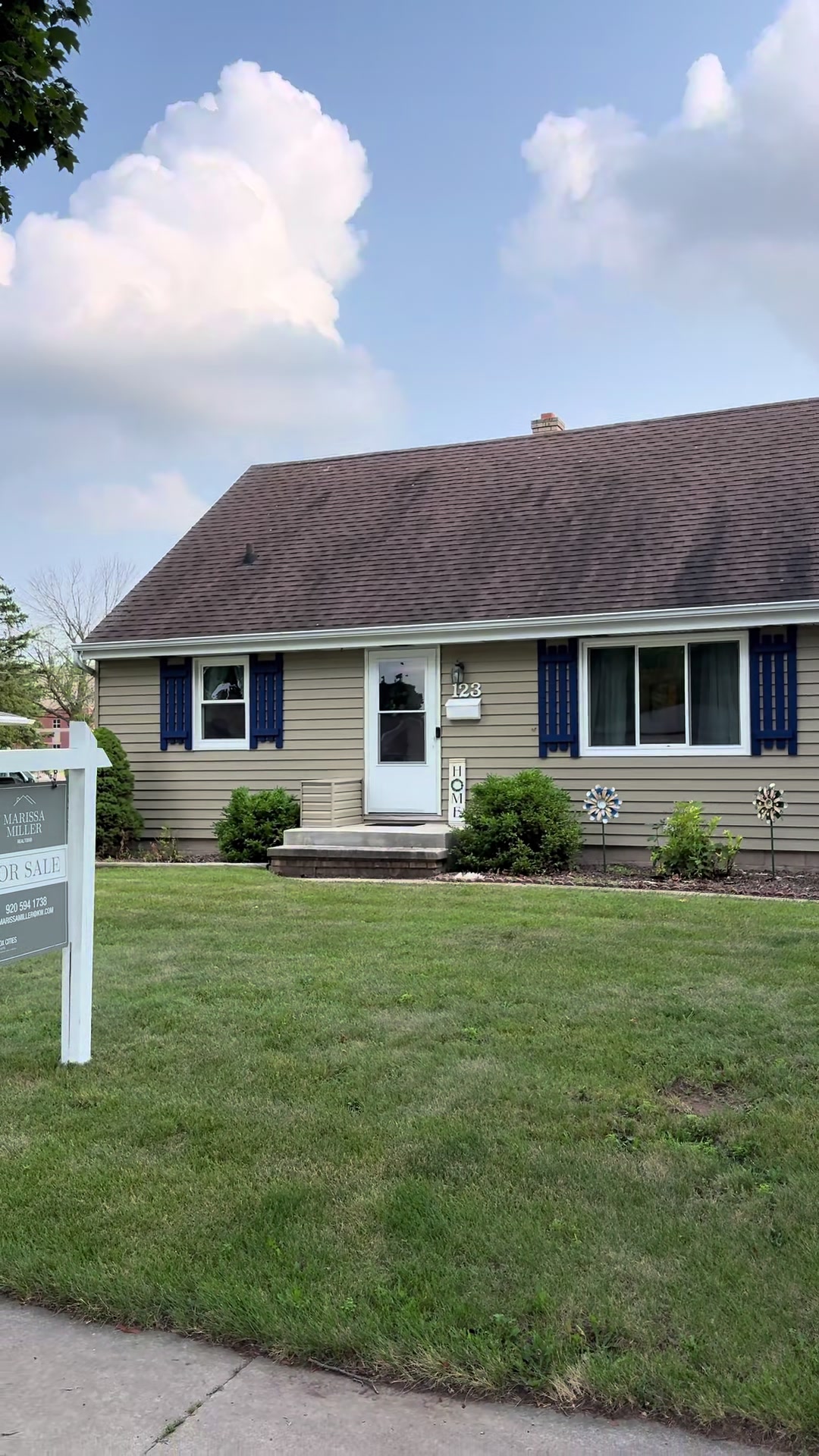 @Marissa | 🍎 WI REALTOR®️