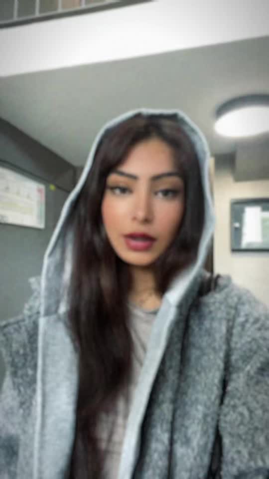 @Anishba 🌺🤍