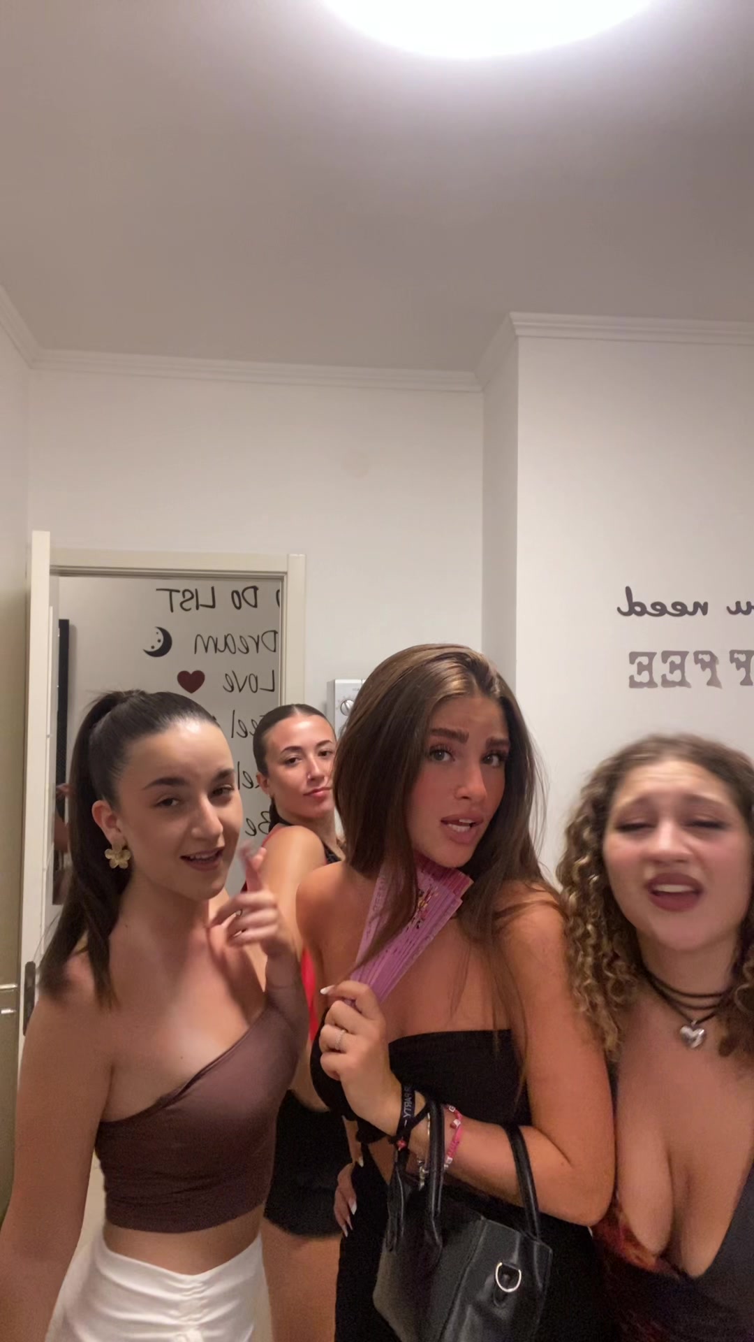@sole