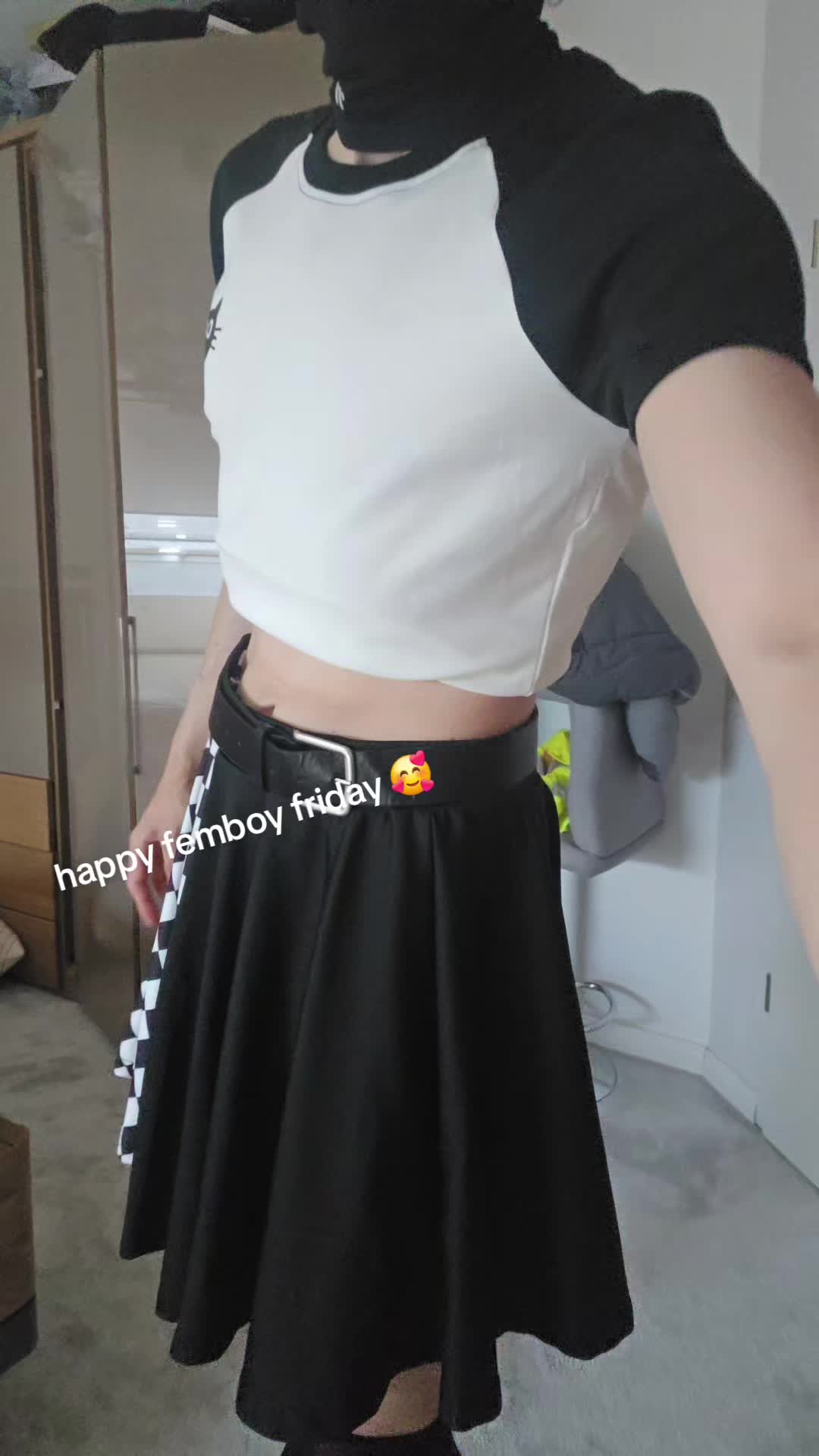 @femboy_flaeveil