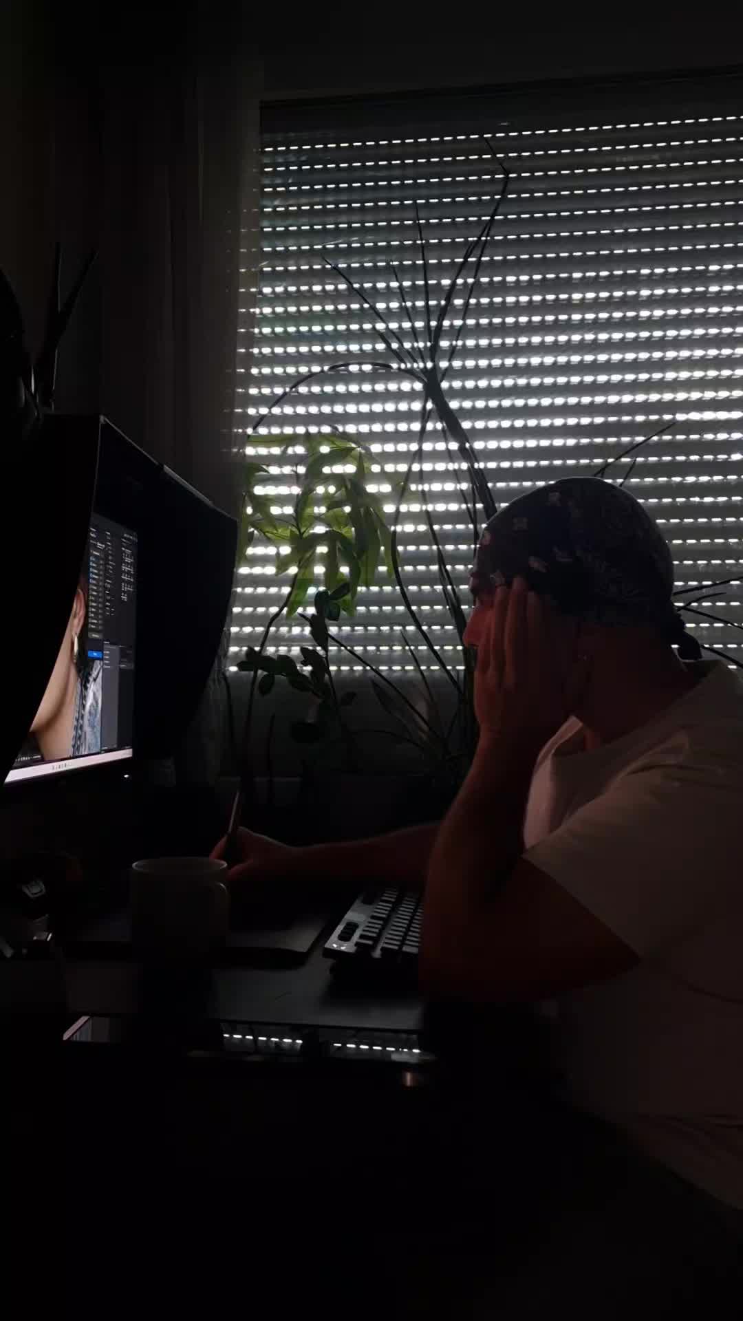 @Hüsi
