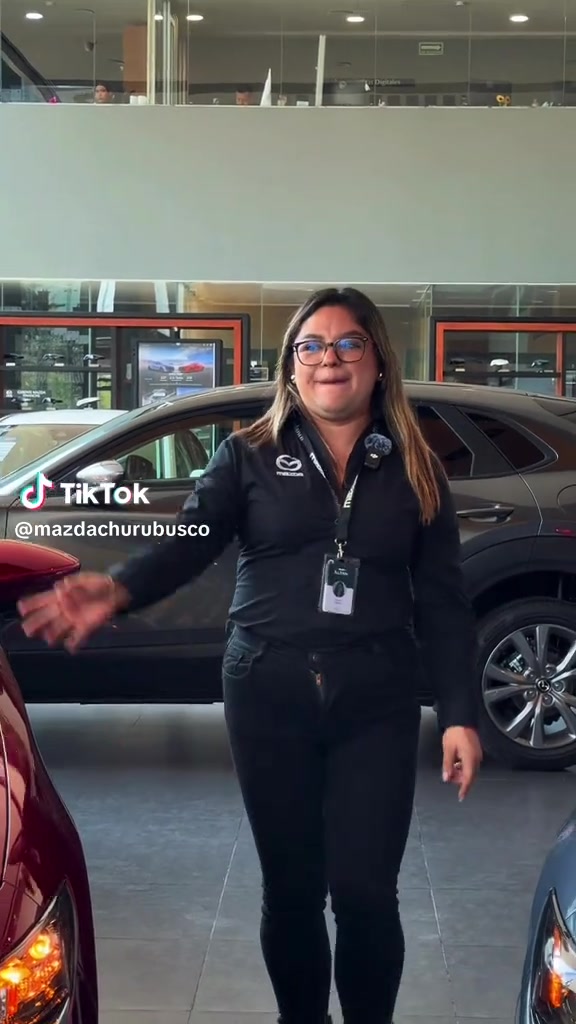 @Viviana Mazda Ch