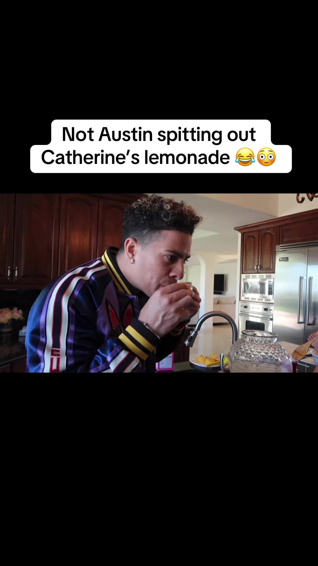 @heyitsellle