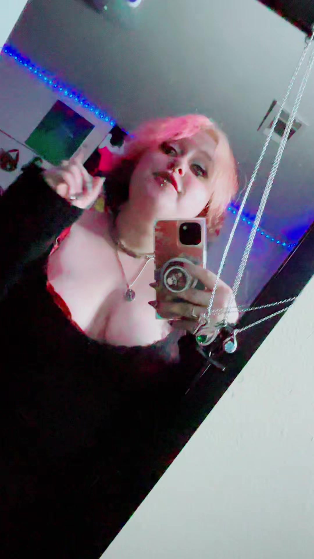 @💀 Haunted🍯honey🦡badger🎃