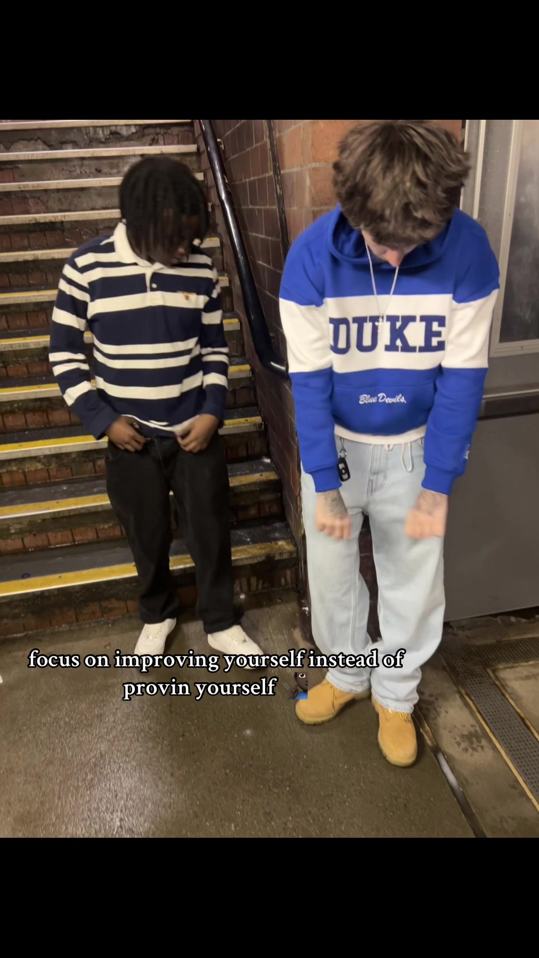 @👨🏿🦯➡️