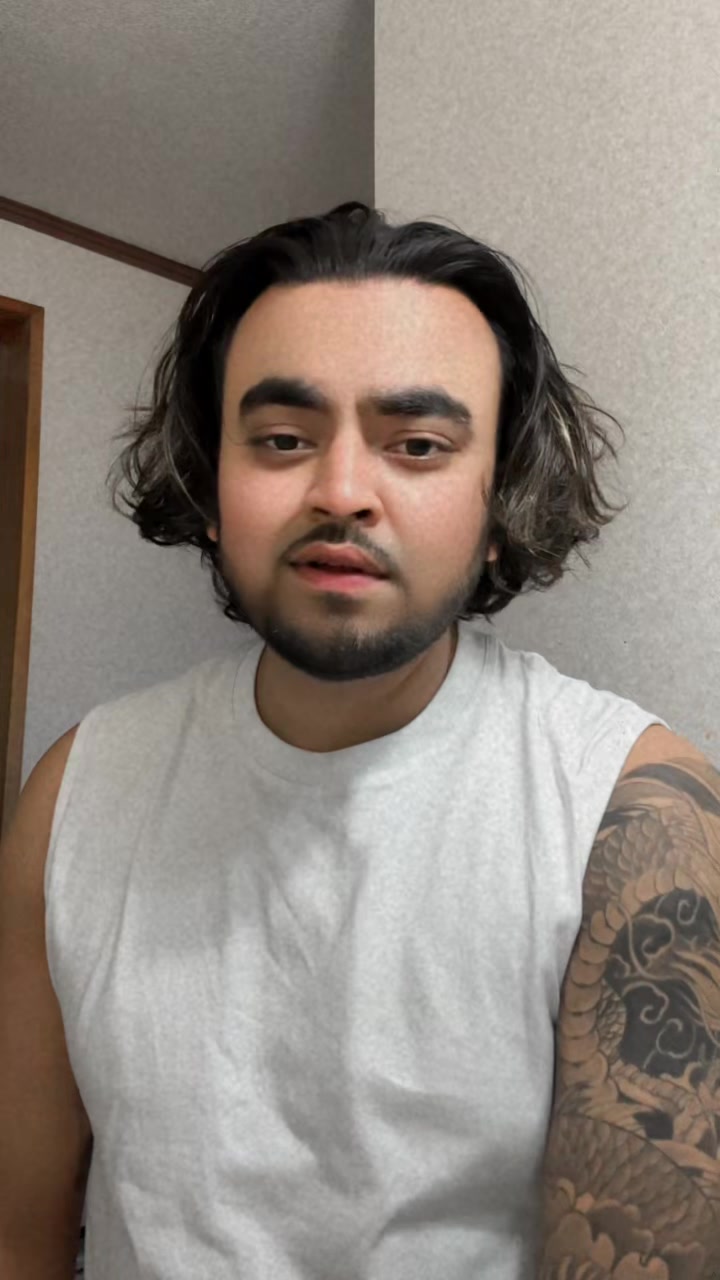 @RÖŃÏT NÈÛPÅÑÉ
