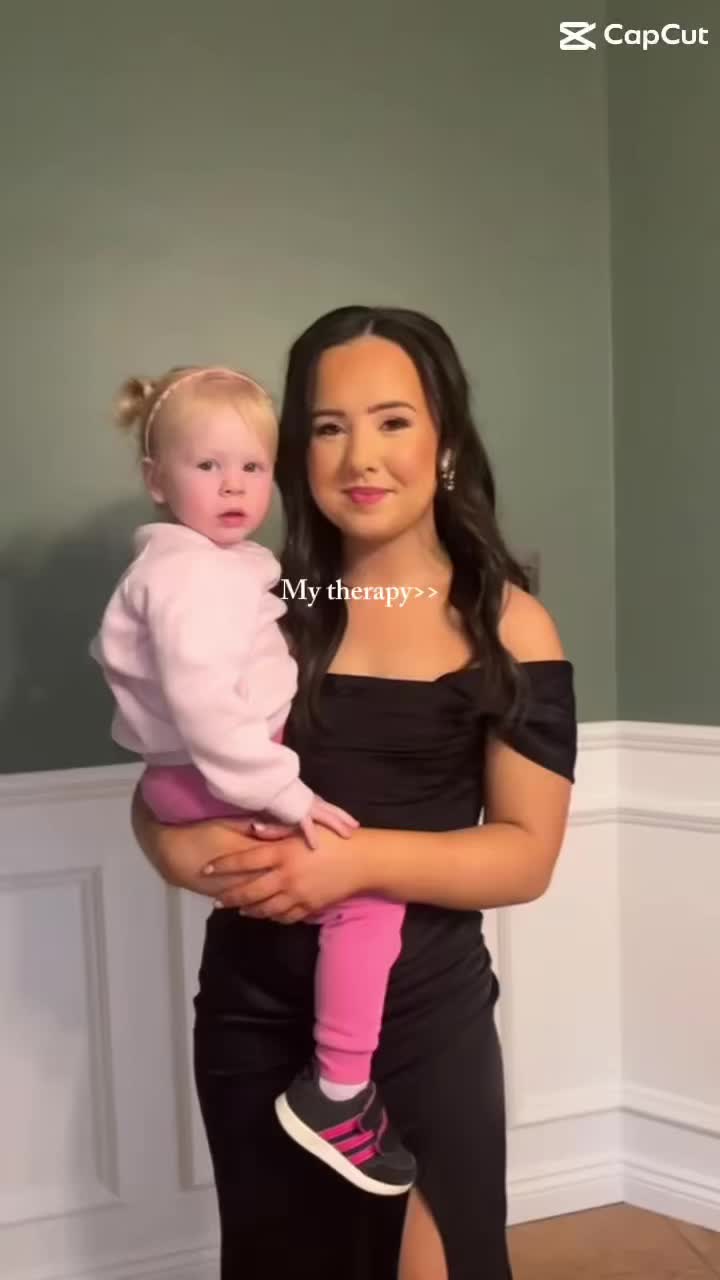 @amykelly