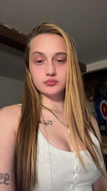 @𝟘𝕩.𝕪𝕦𝕟𝕘𝕘𝕝𝕖𝕪𝕪💰🏃&zwj;♀️