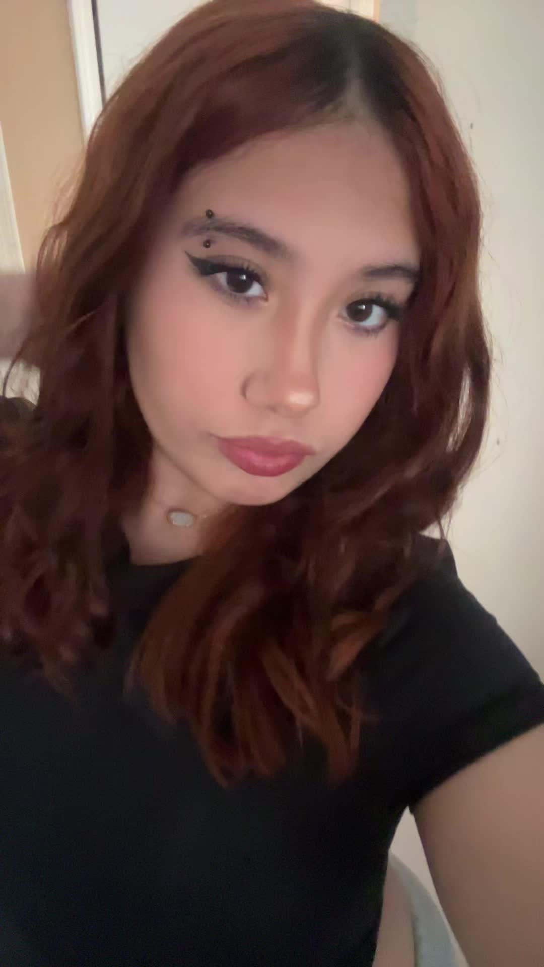 @miavela333