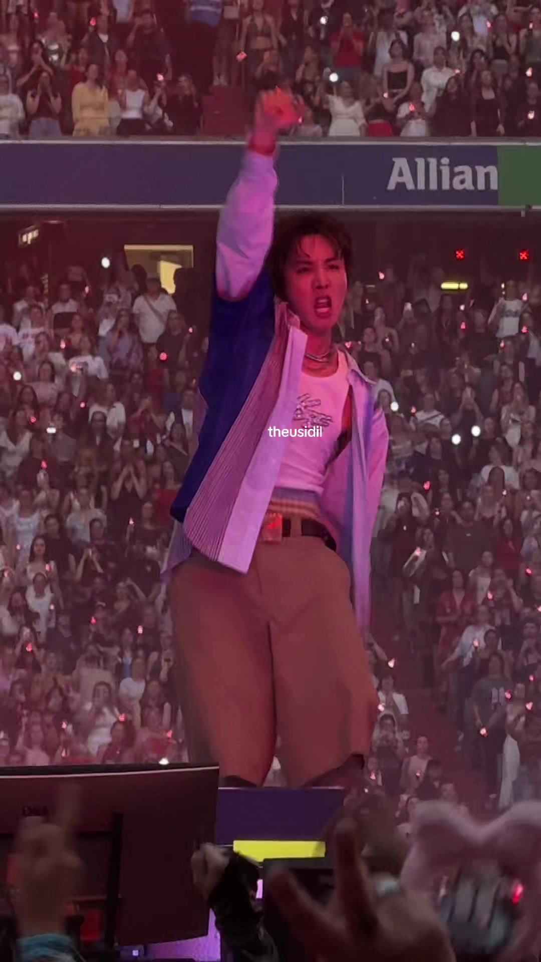 @theresia | your kpop bestie