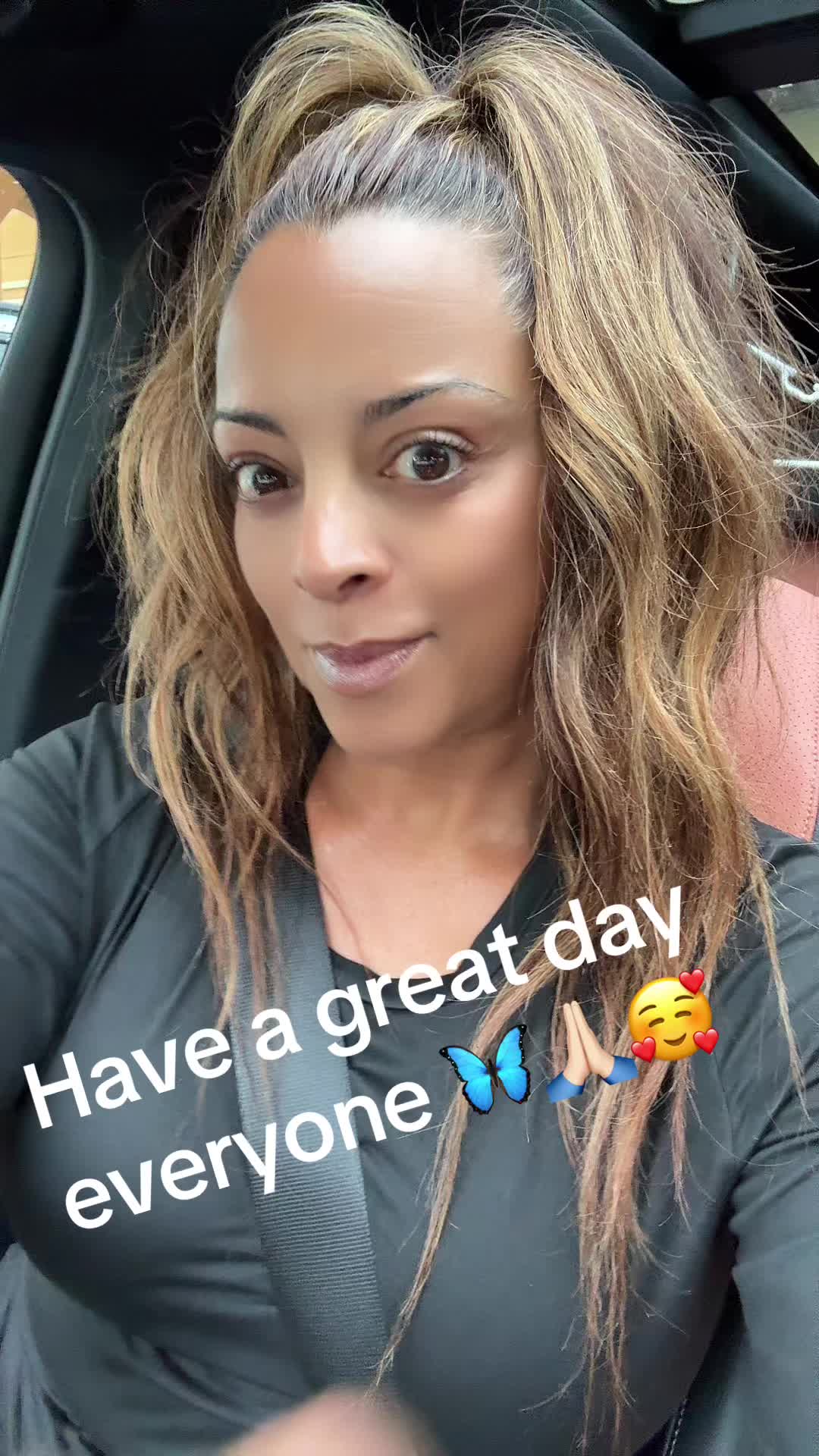 @Dreamgirl-Cynthia